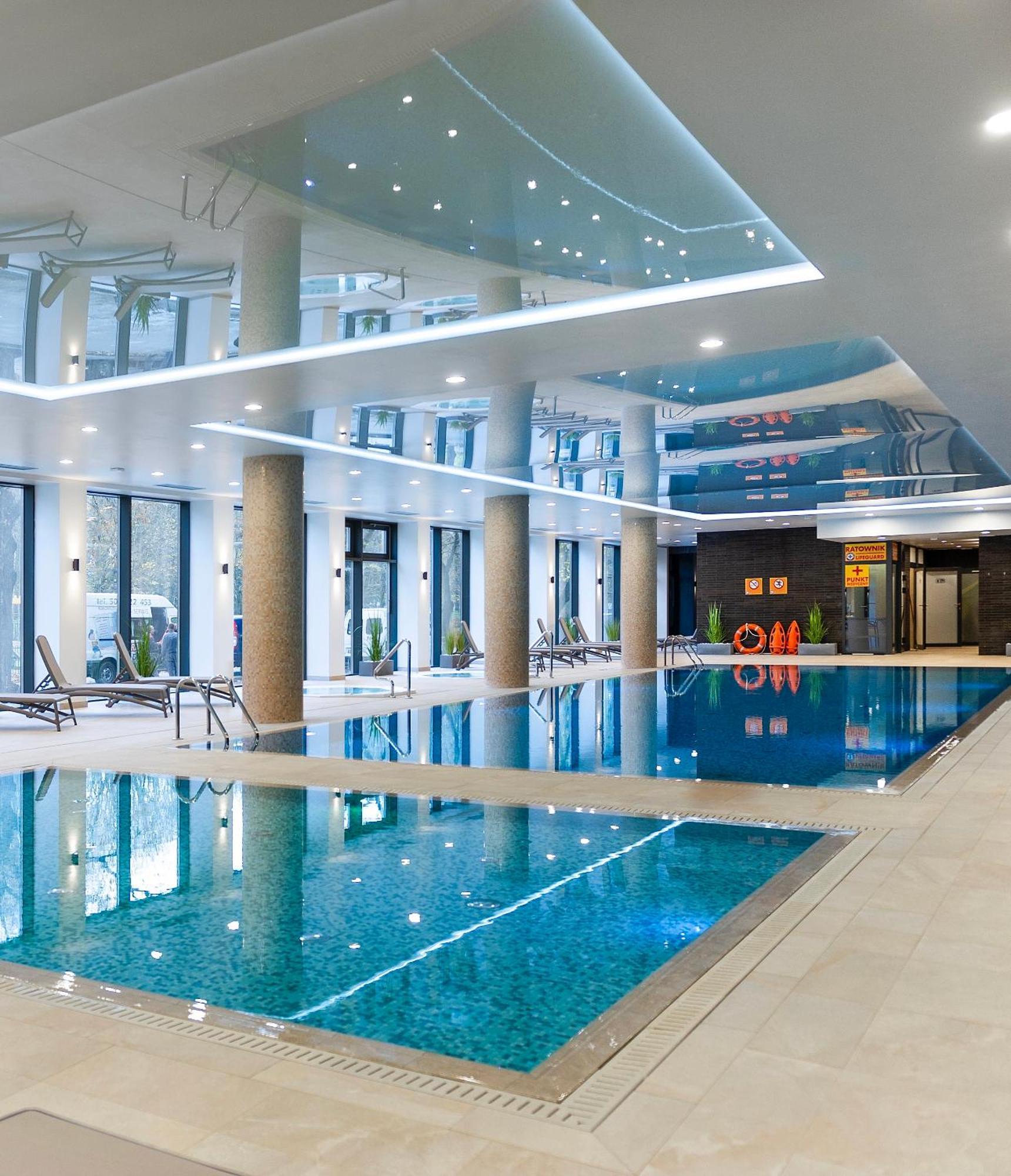 Faro Nadmorskie Tarasy Przy Latarni I Molo Baseny, Sauny, Fitness I Parking W Cenie Apartment *